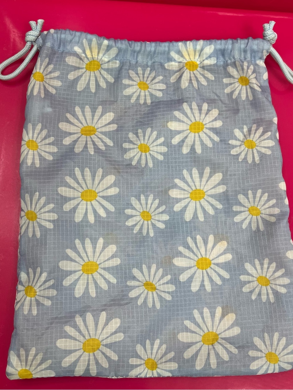 Beauty Bundle - 8 items and an Ipsy String Tie Bag - Picture 9 of 10
